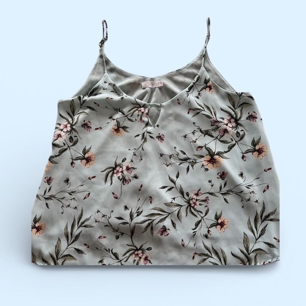Lush Sage Blue Floral‎ V-Neck Cami Top with Keyhole Cutout Womens Small